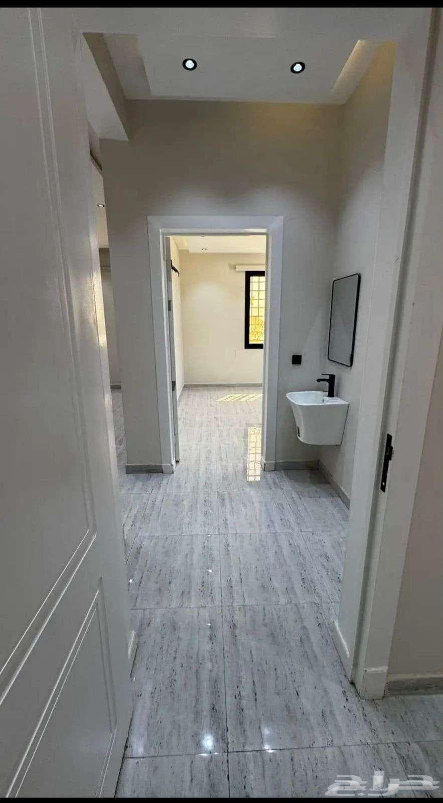 شقة 4 غرف في القادسية 6