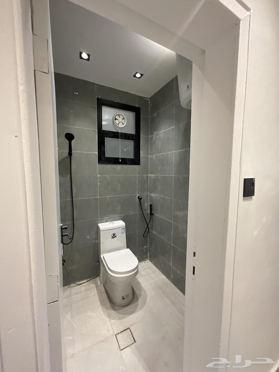 شقة 1 غرف في العقيق 4