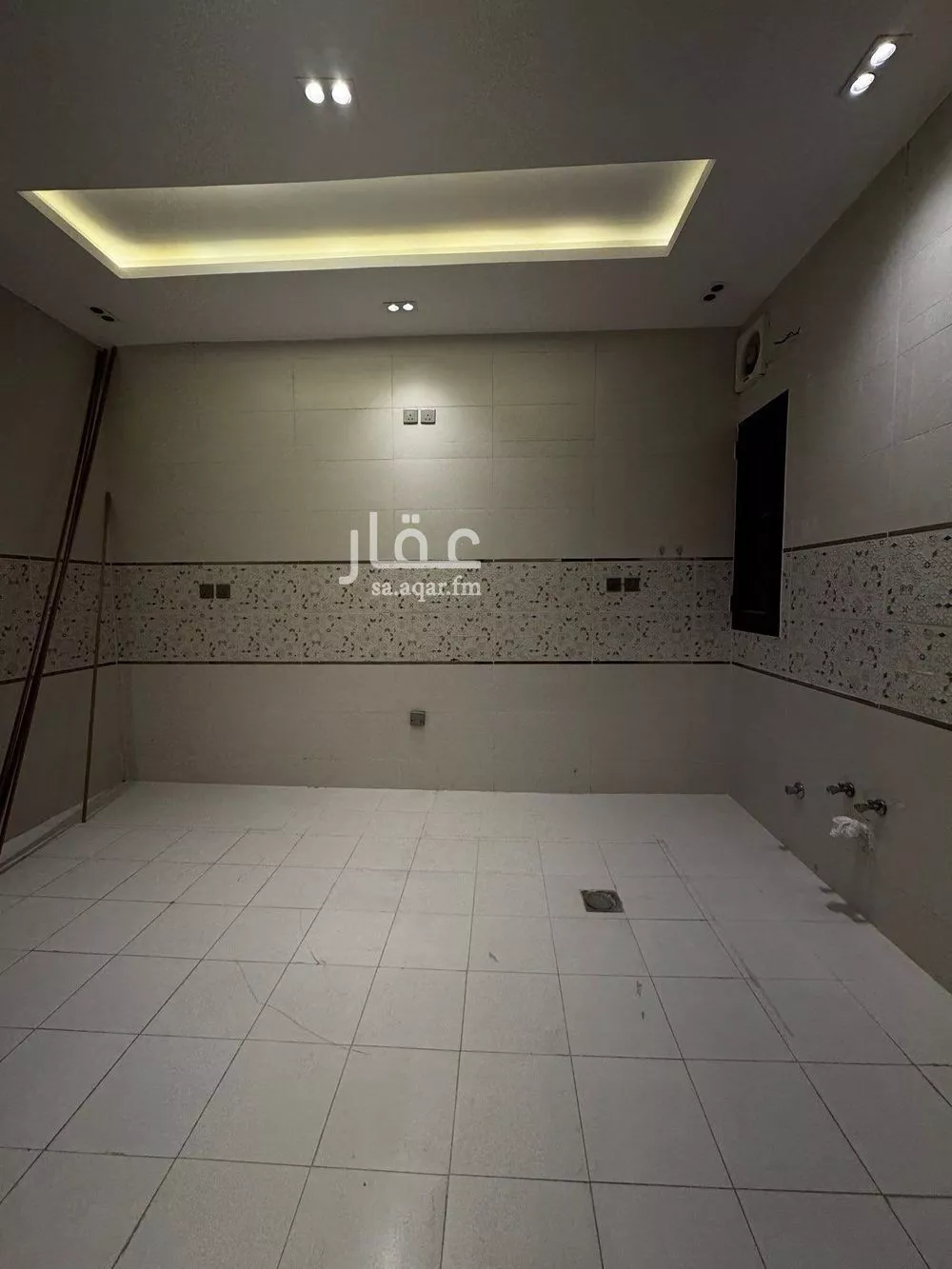 شقة 4 غرف في الصوارى 8