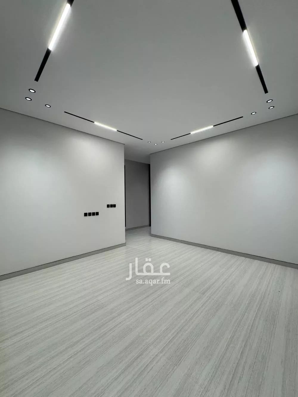 فيلا 6 غرف في المهدية 8