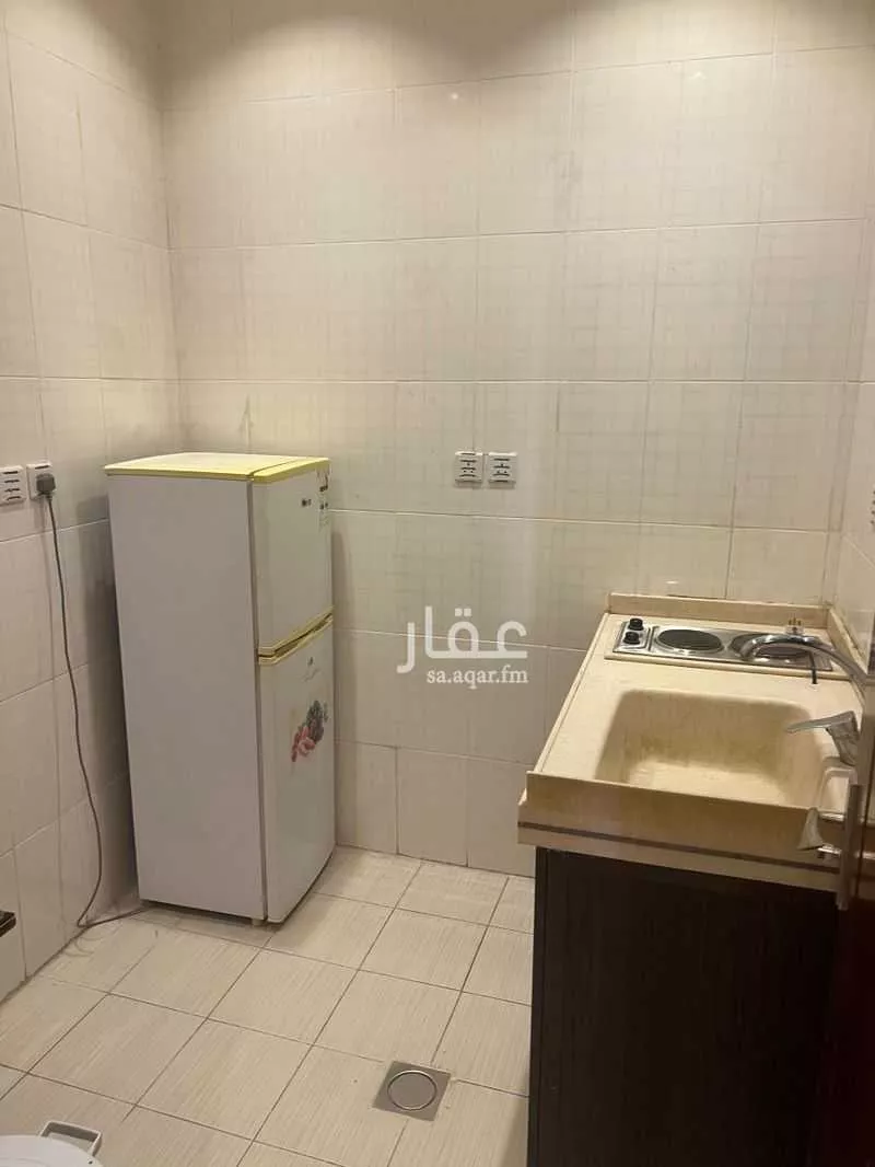 2 bedroom apartment in Al Marwa 4