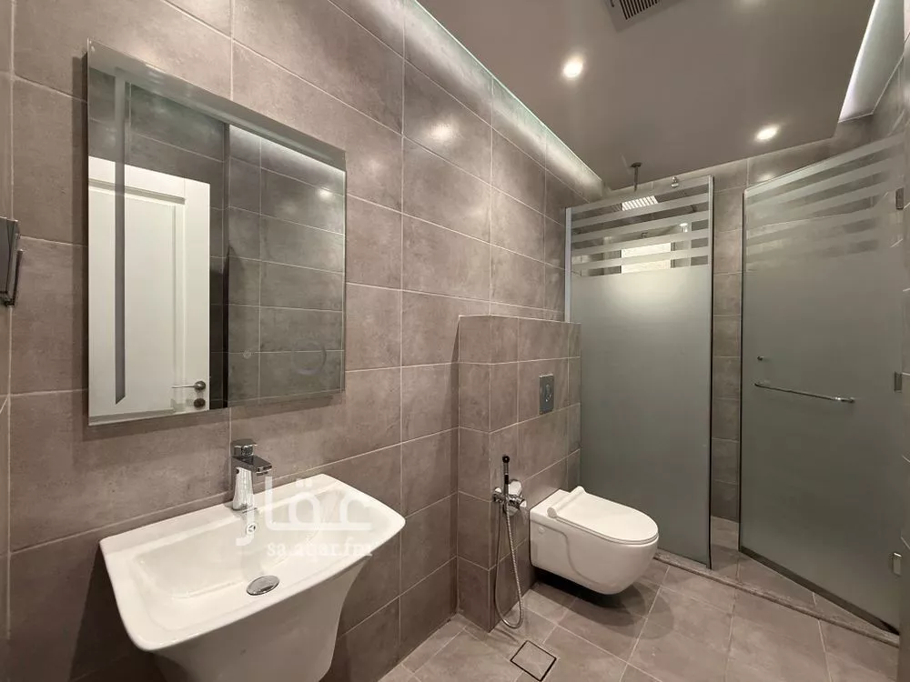 2 bedroom apartment in Al Wurud 3