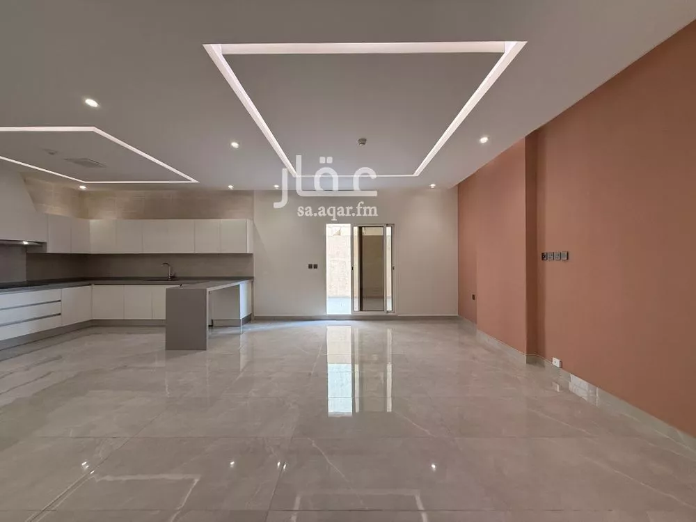 2 bedroom apartment in Al Wurud 7