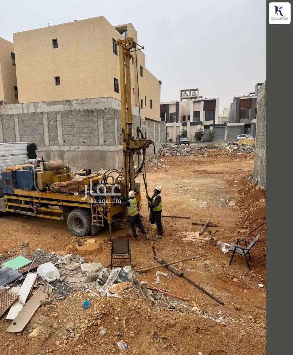 أرض 300 م² في الرمال 5