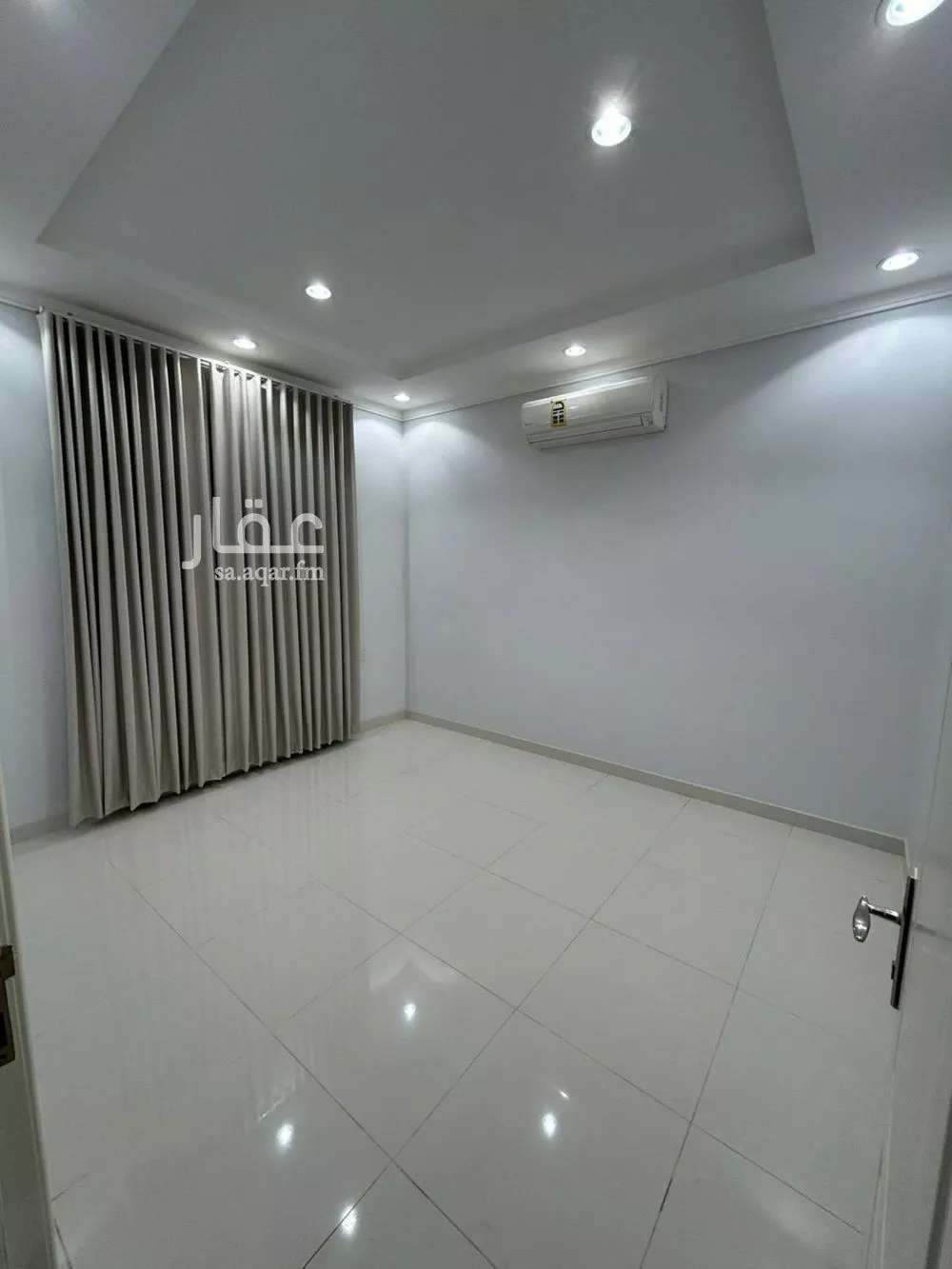 3 bedroom floor in Al Malqa 13