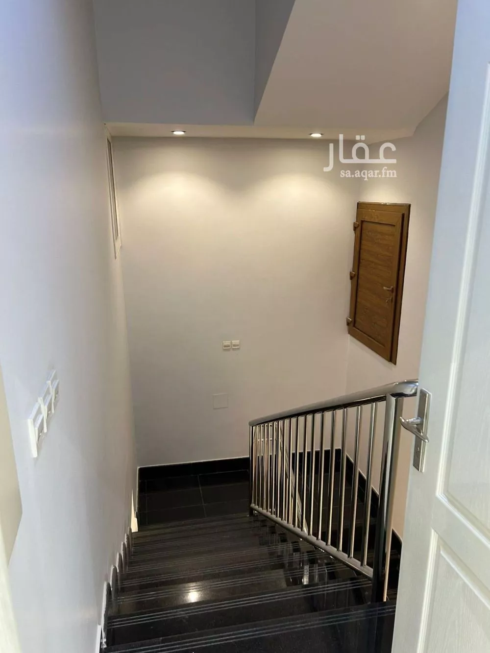 3 bedroom floor in Al Malqa 15