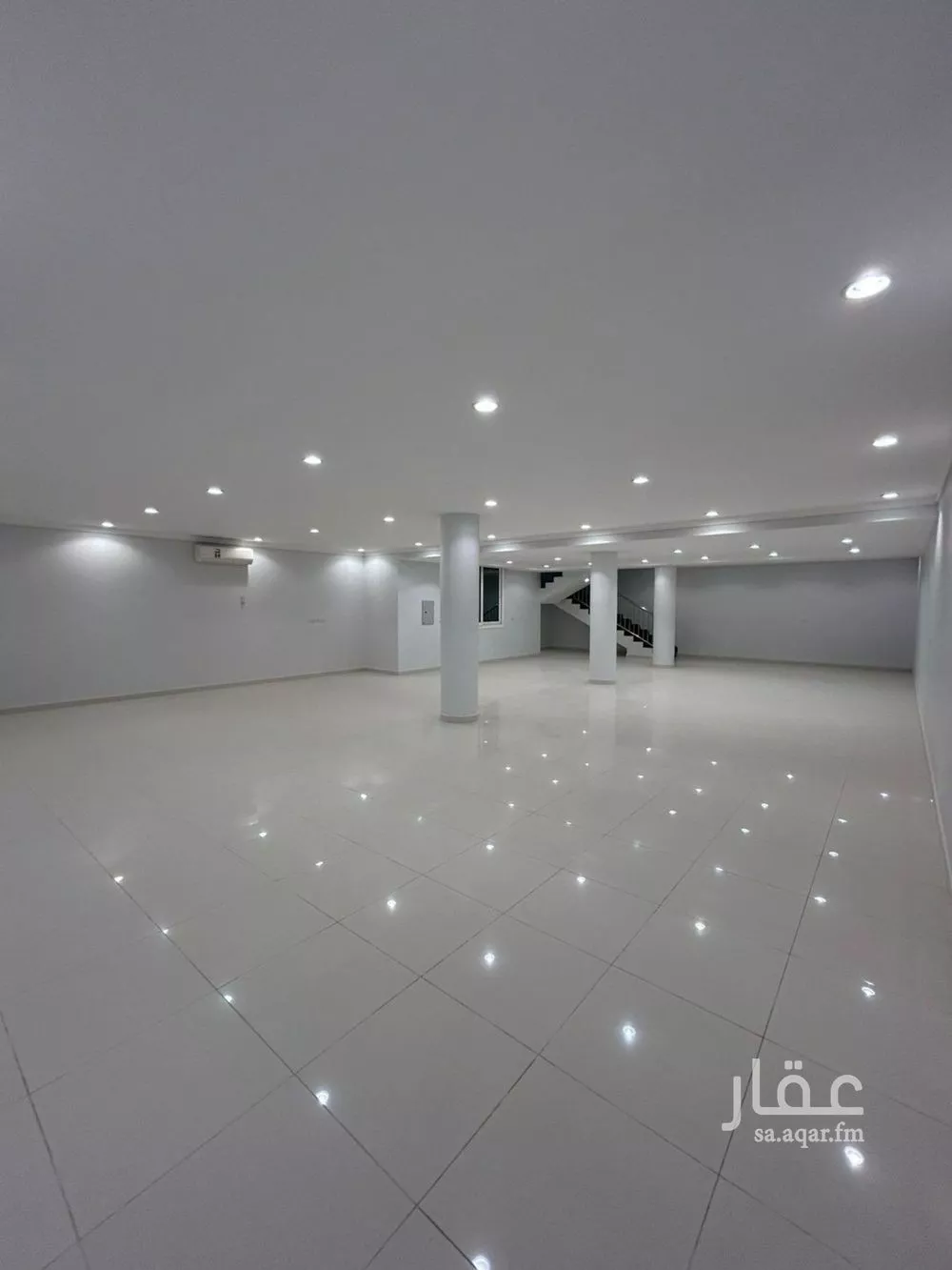 3 bedroom floor in Al Malqa 6