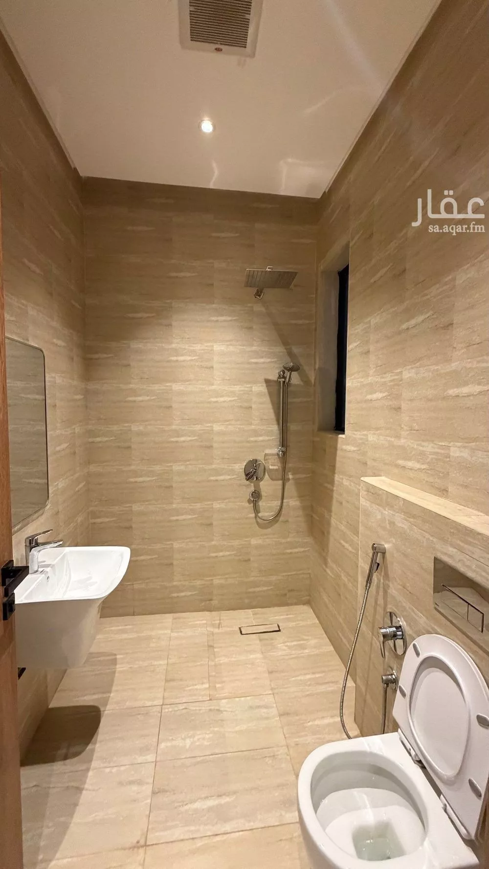 شقة 2 غرف في الرمال 11