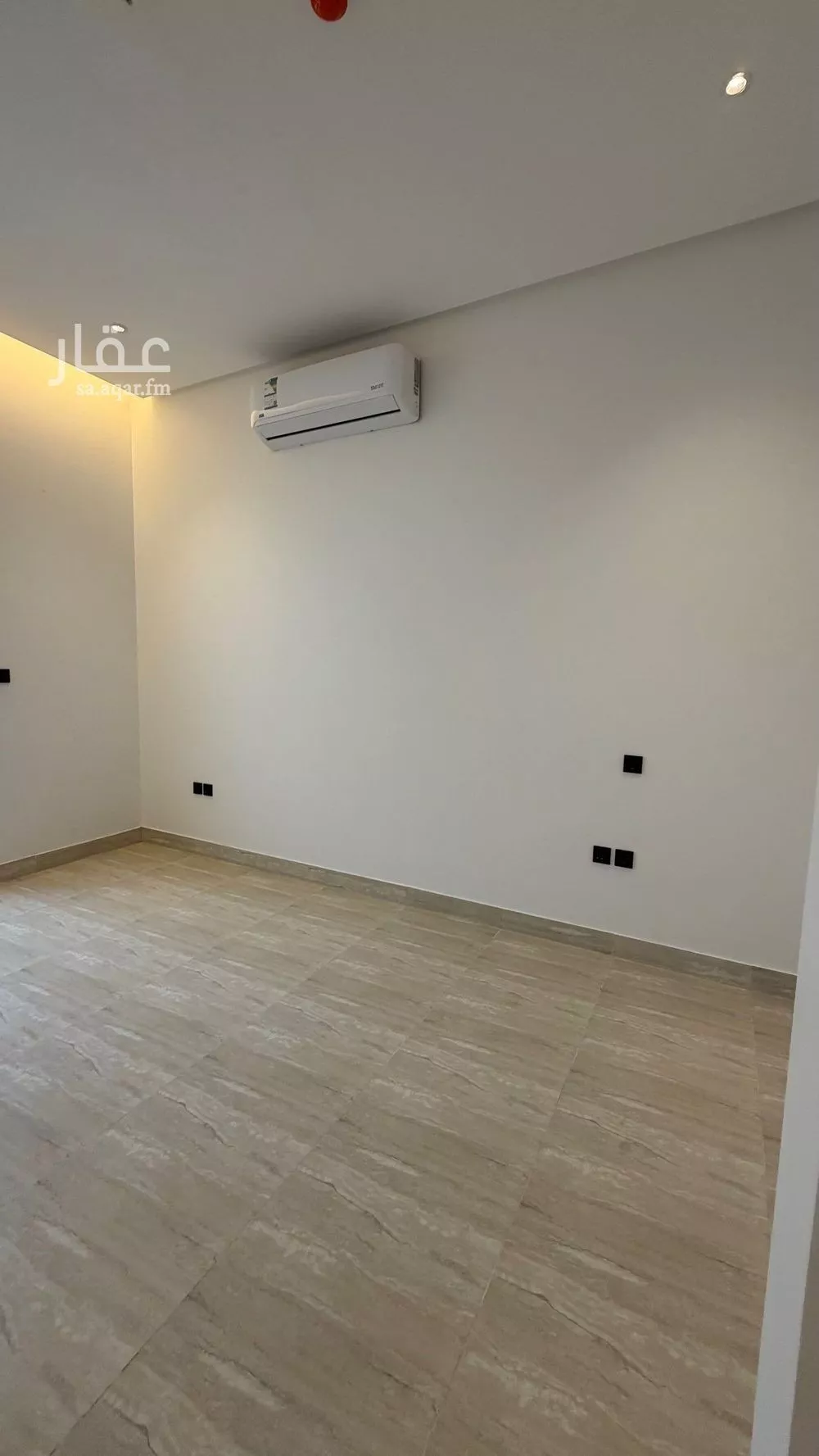 شقة 2 غرف في الرمال 13