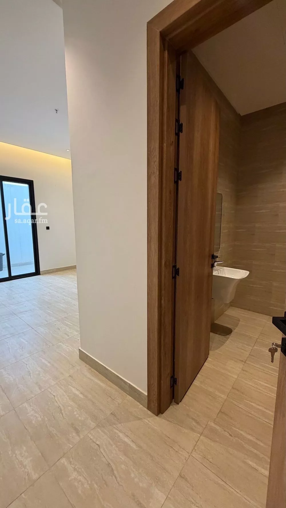 شقة 2 غرف في الرمال 10