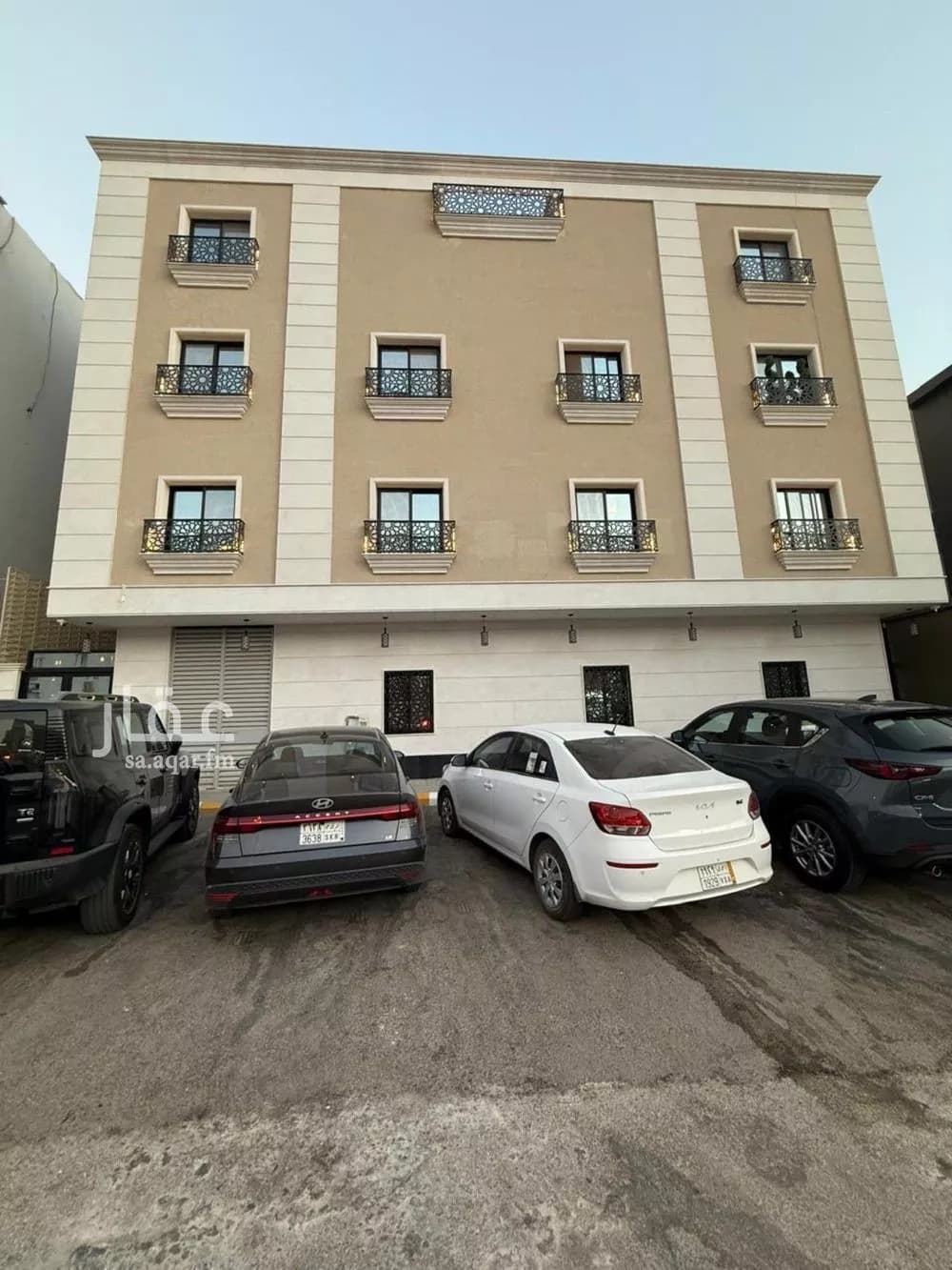 1 bedroom apartment in Al Aqiq 2