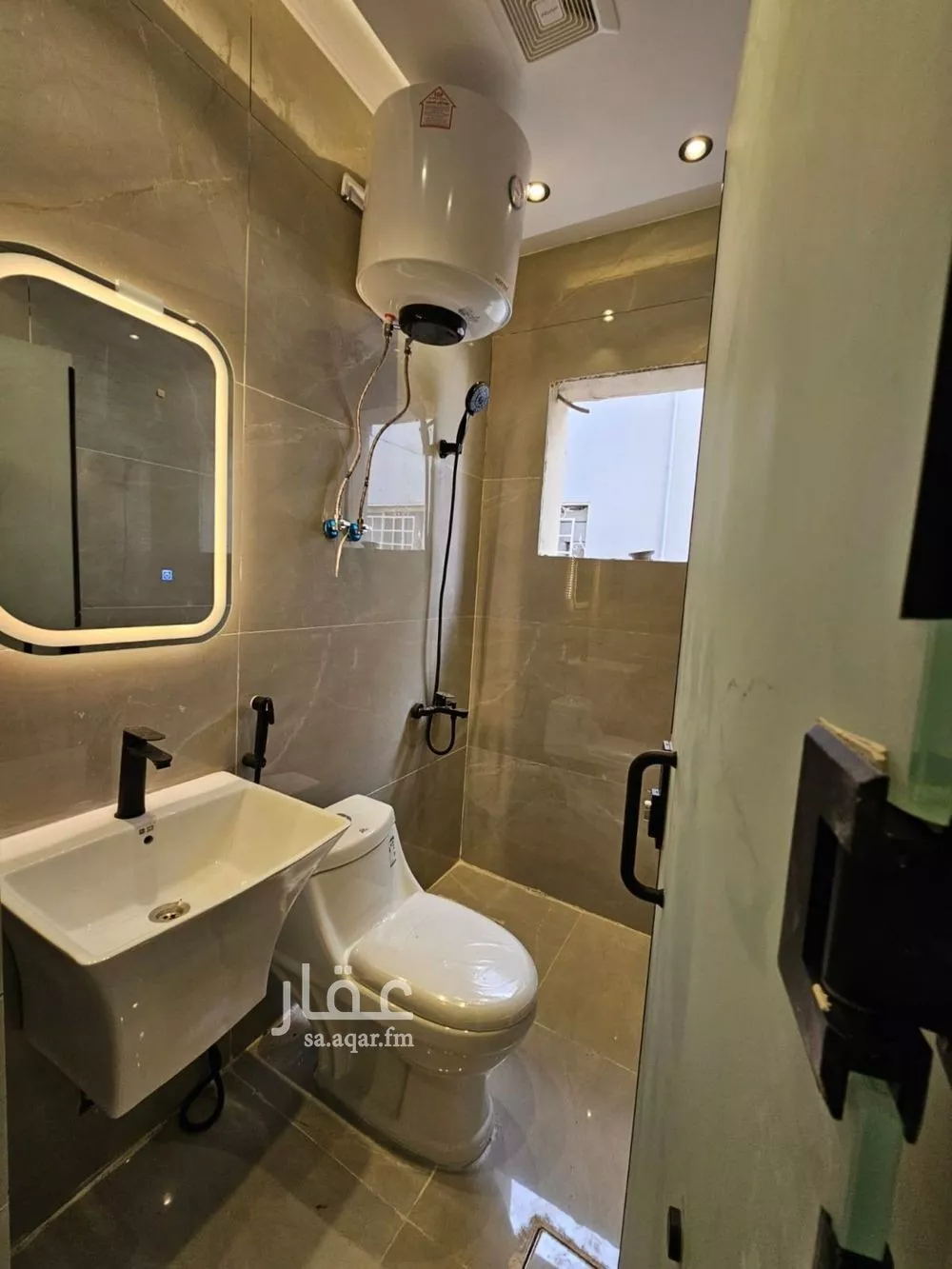 1 bedroom apartment in Al Aqiq 10