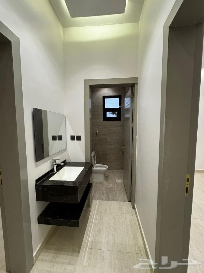 4 bedroom apartment in Al Bayan 3