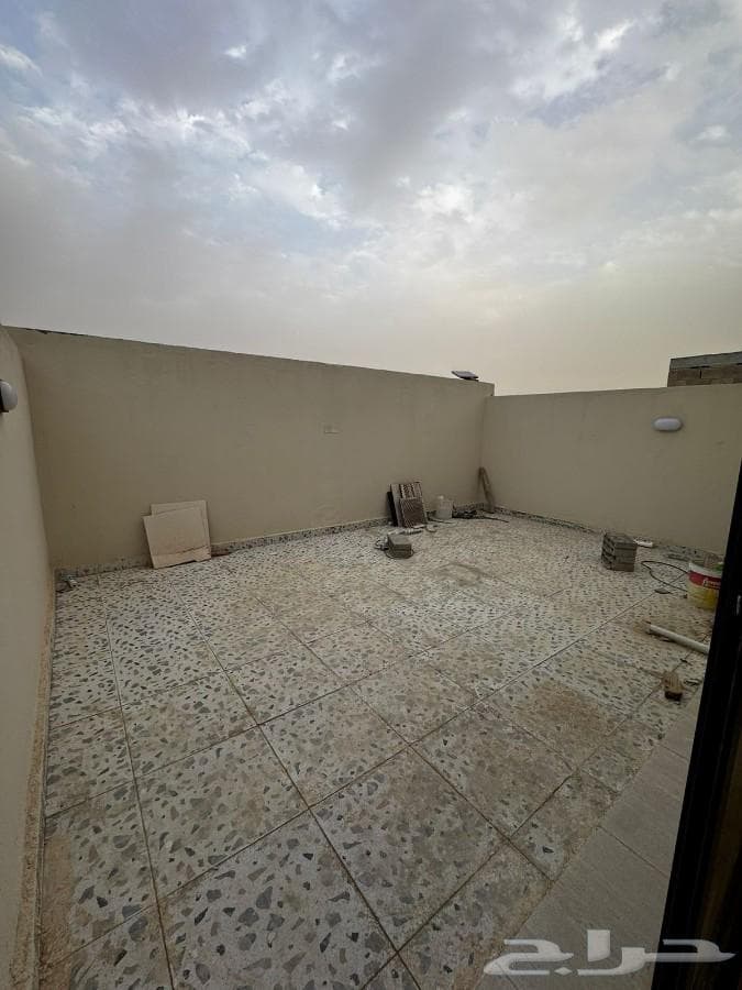 4 bedroom apartment in Al Bayan 5