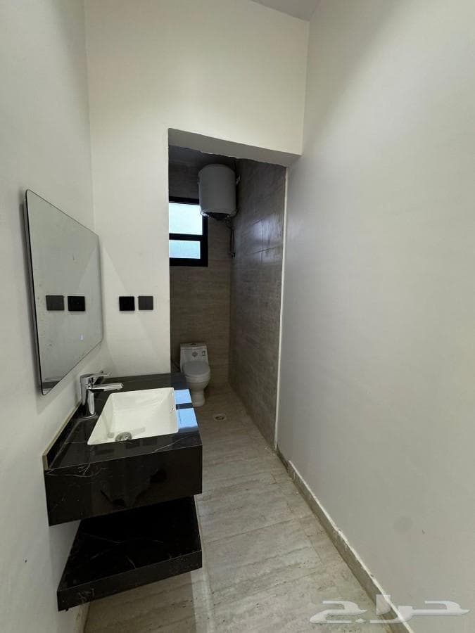 4 bedroom apartment in Al Bayan 8