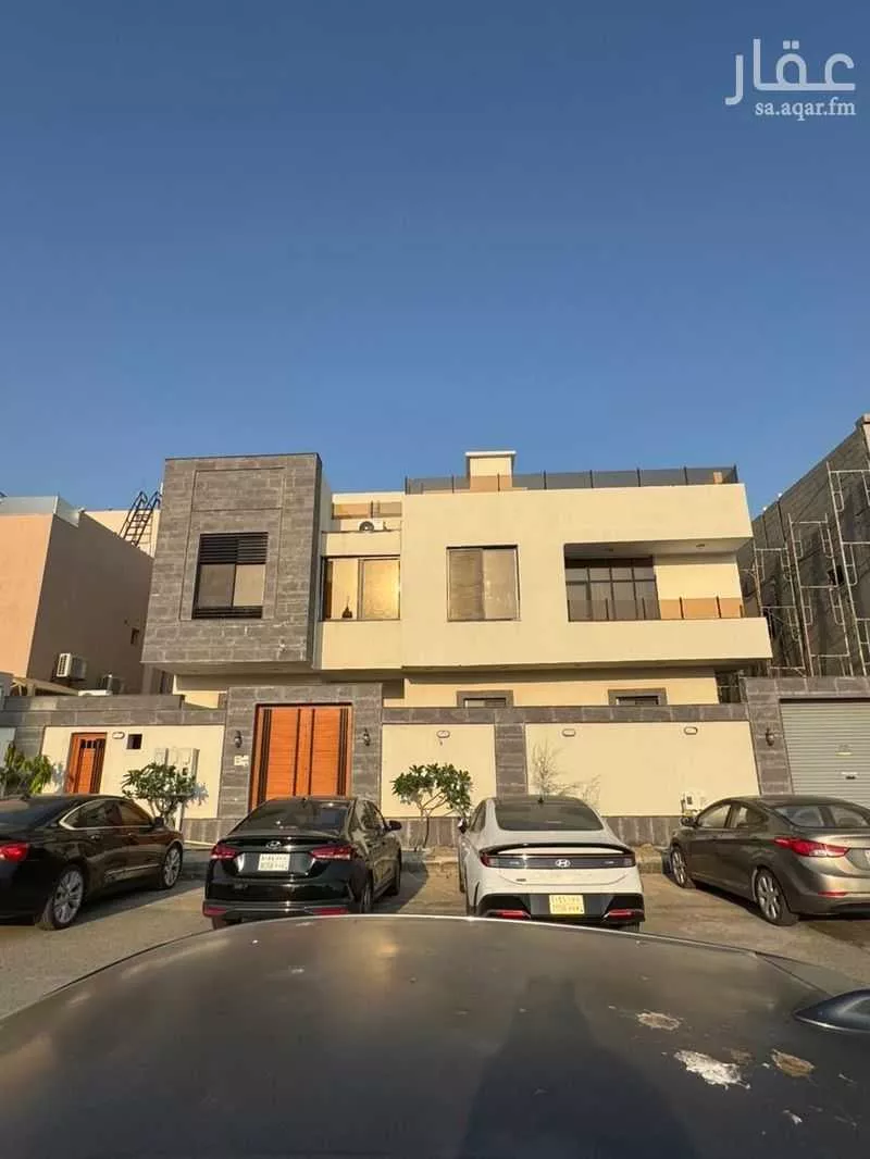 6 bedroom apartment in Al Shiraa 1