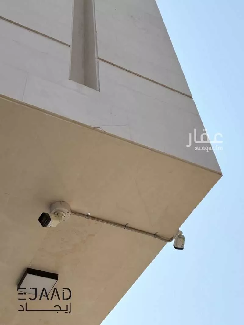 شقة 3 غرف في النزلة الشرقية 24