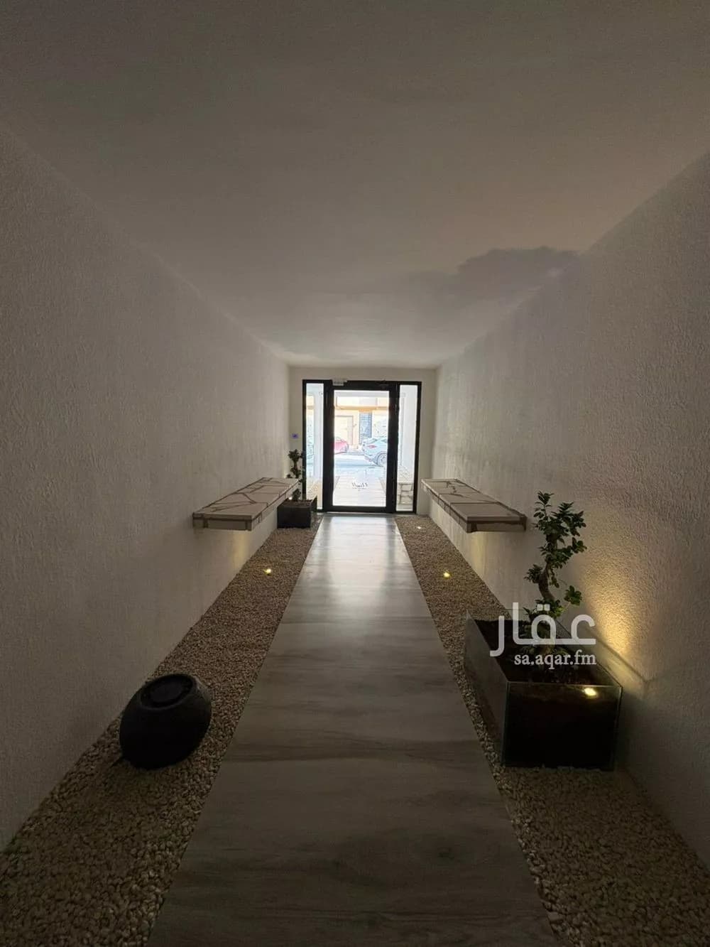 شقة 1 غرف في الملقا 2