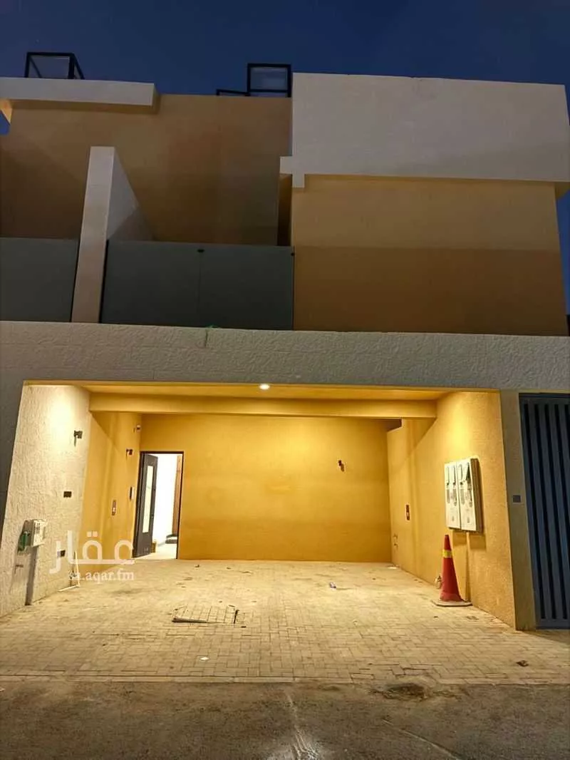 دور 4 غرف في الورود 5