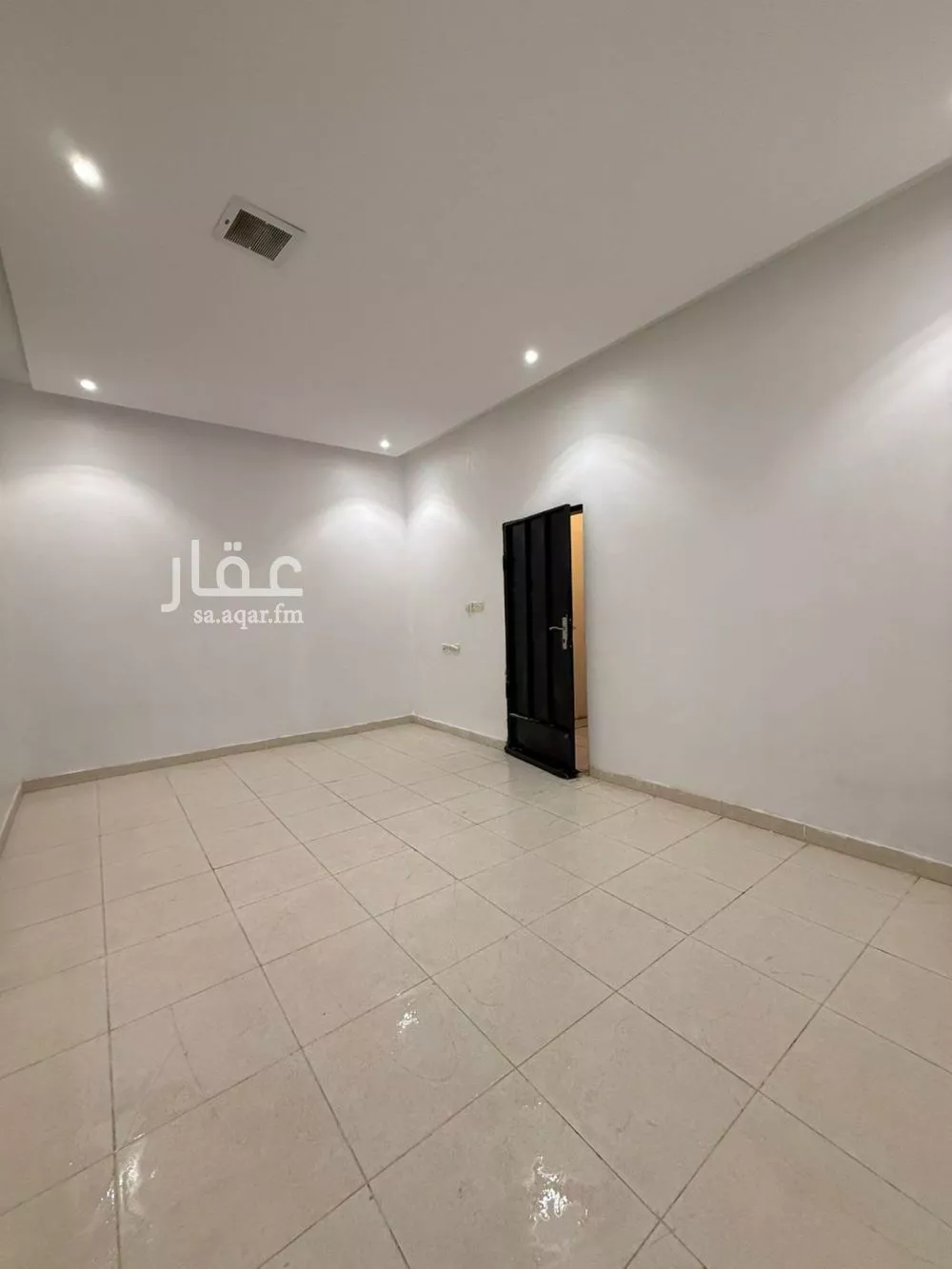 شقة 1 غرف في الرمال 6