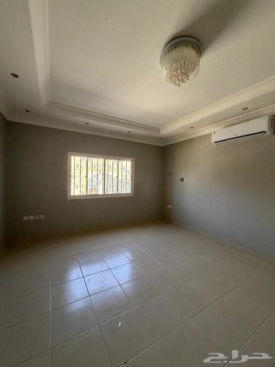 فيلا 8 غرف في صلاح الدين 2