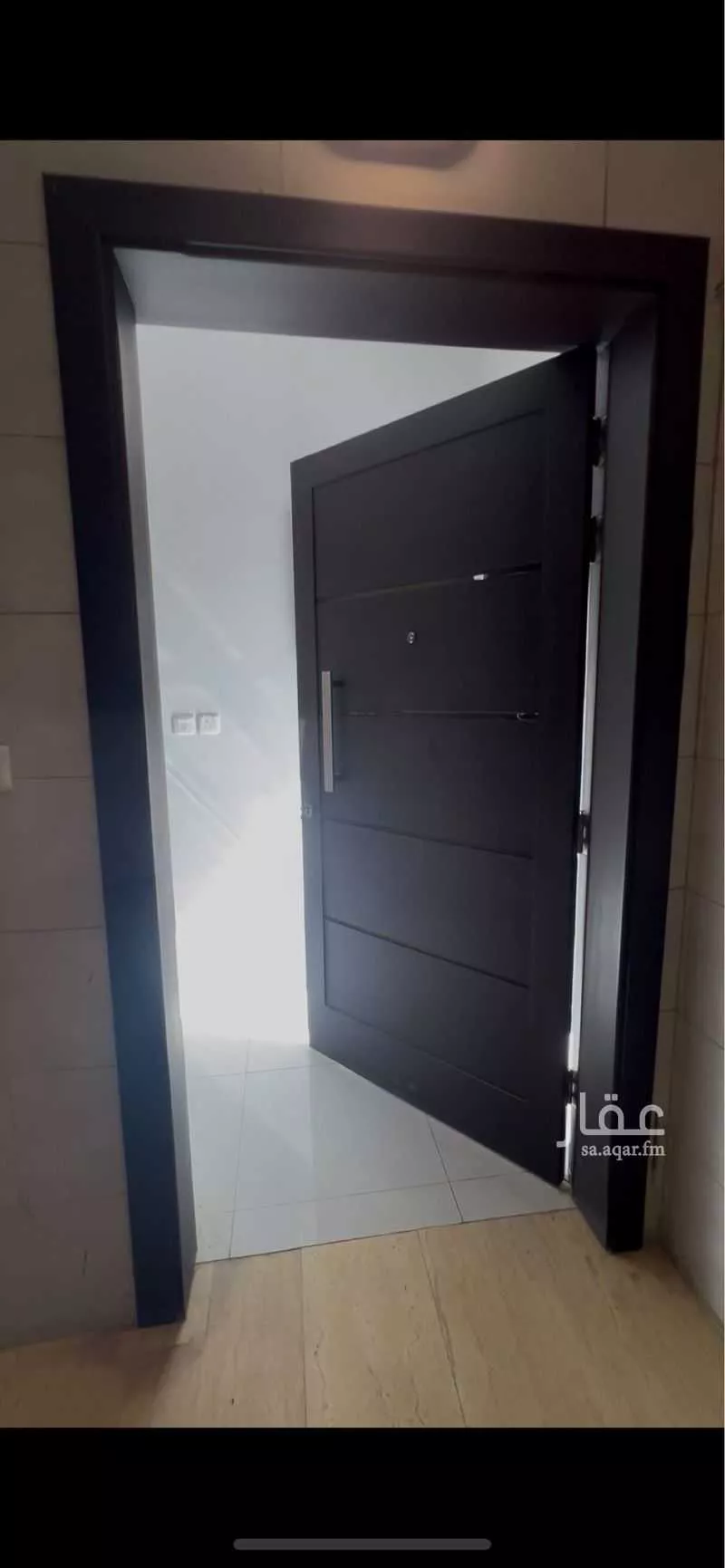 شقة 4 غرف في ام حبلين 17