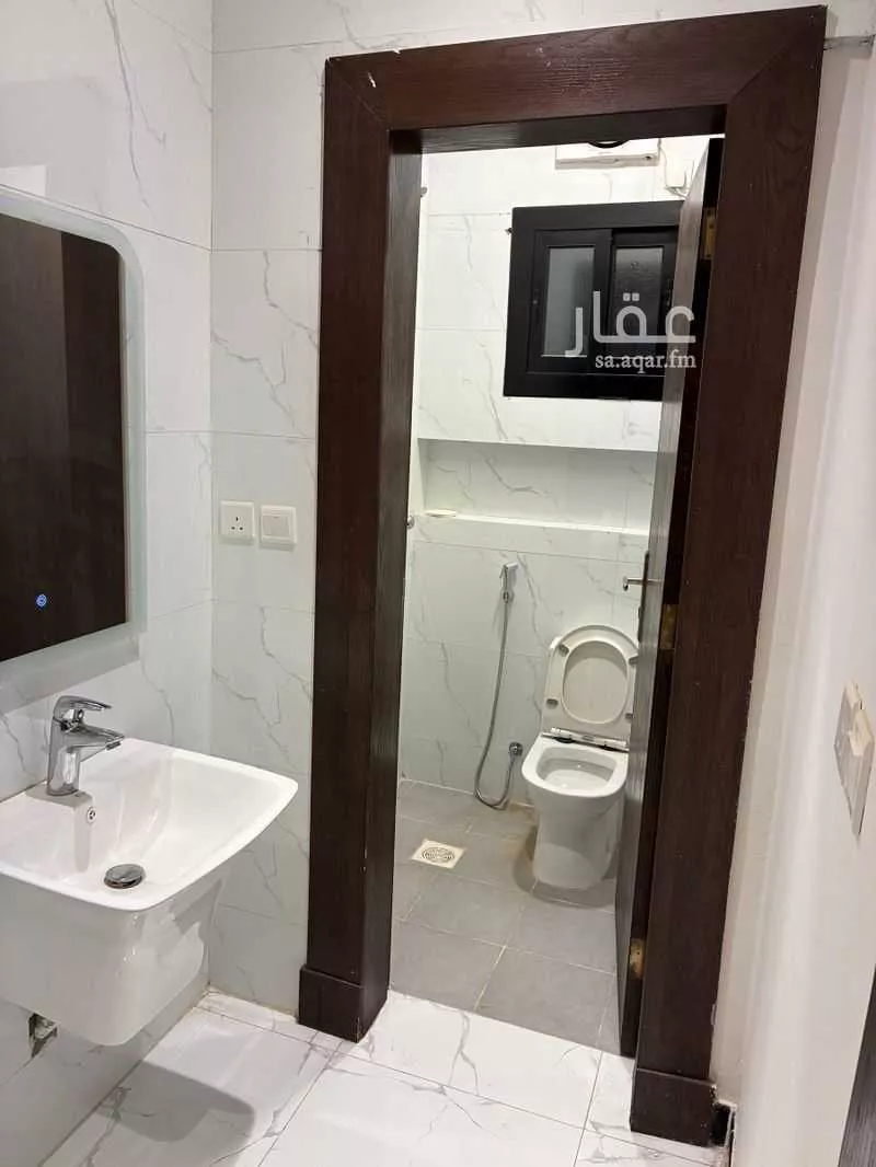 شقة 5 غرف في الرحاب 6