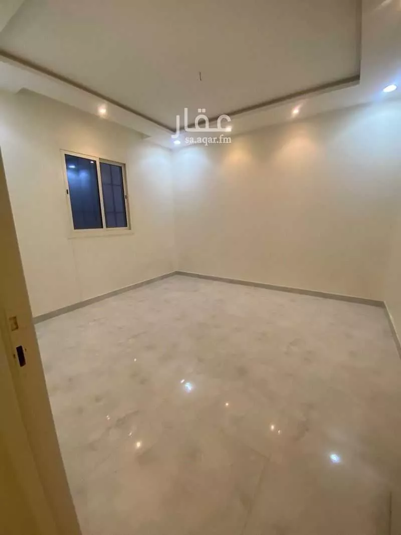 شقة 4 غرف في القادسية 8