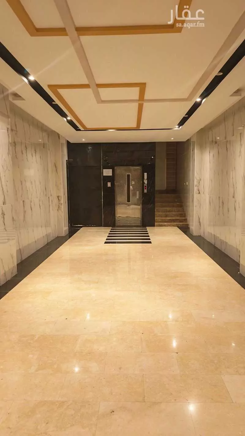 شقة 5 غرف في العزيزية 4