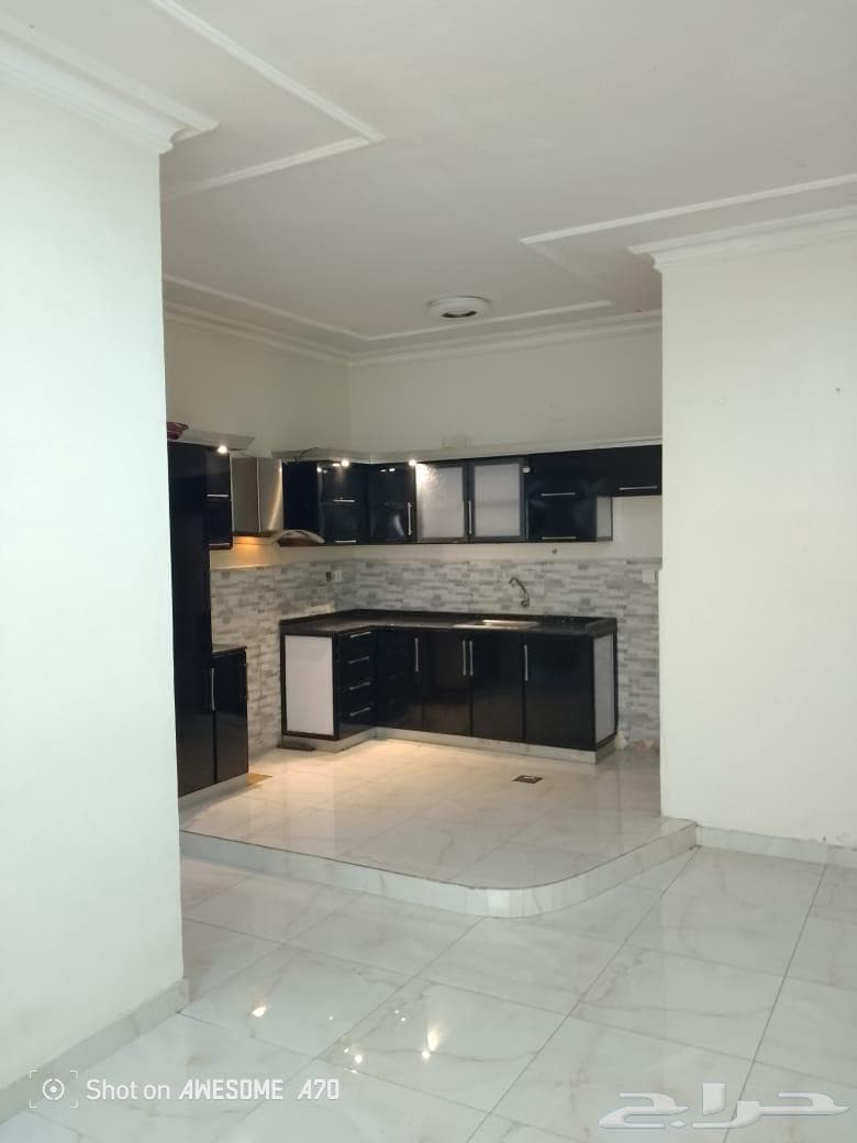 شقة 2 غرف في البوادي 18