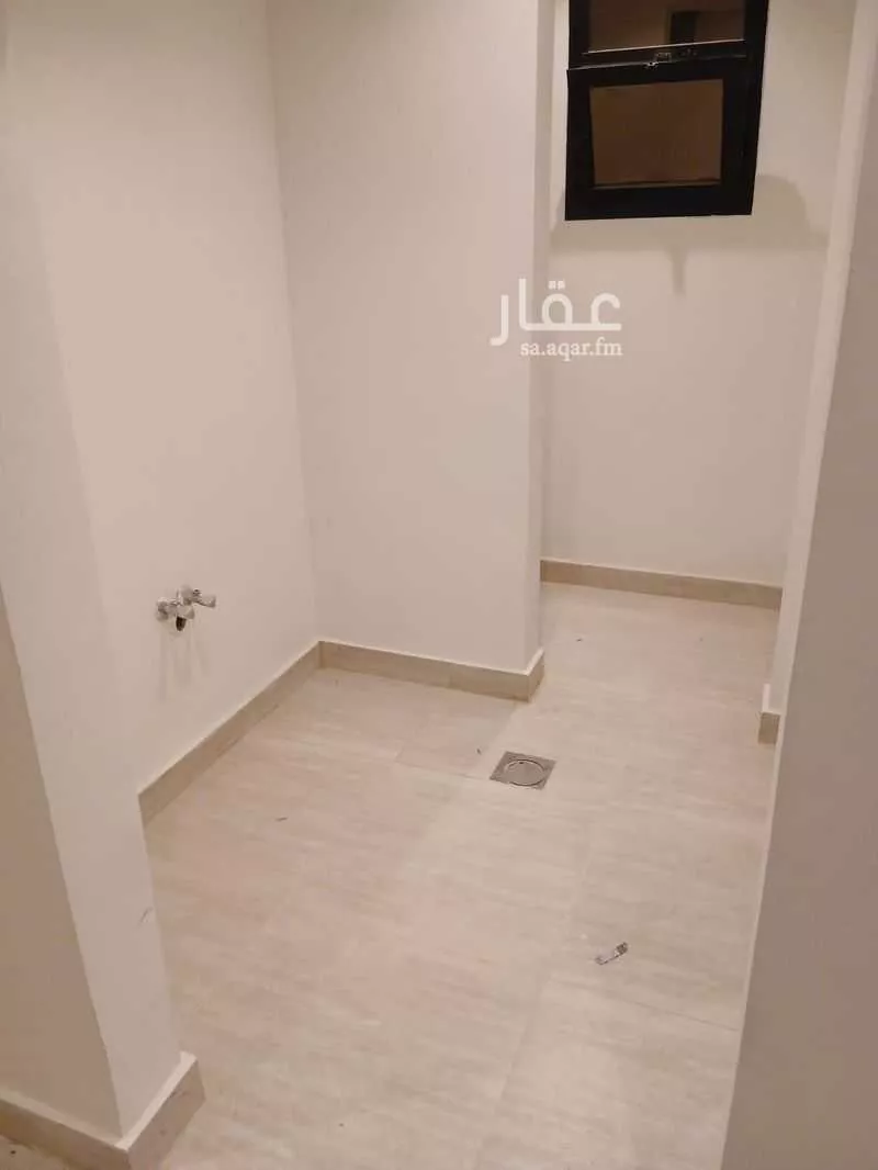 3 bedroom apartment in Al Hamdaniyah 4