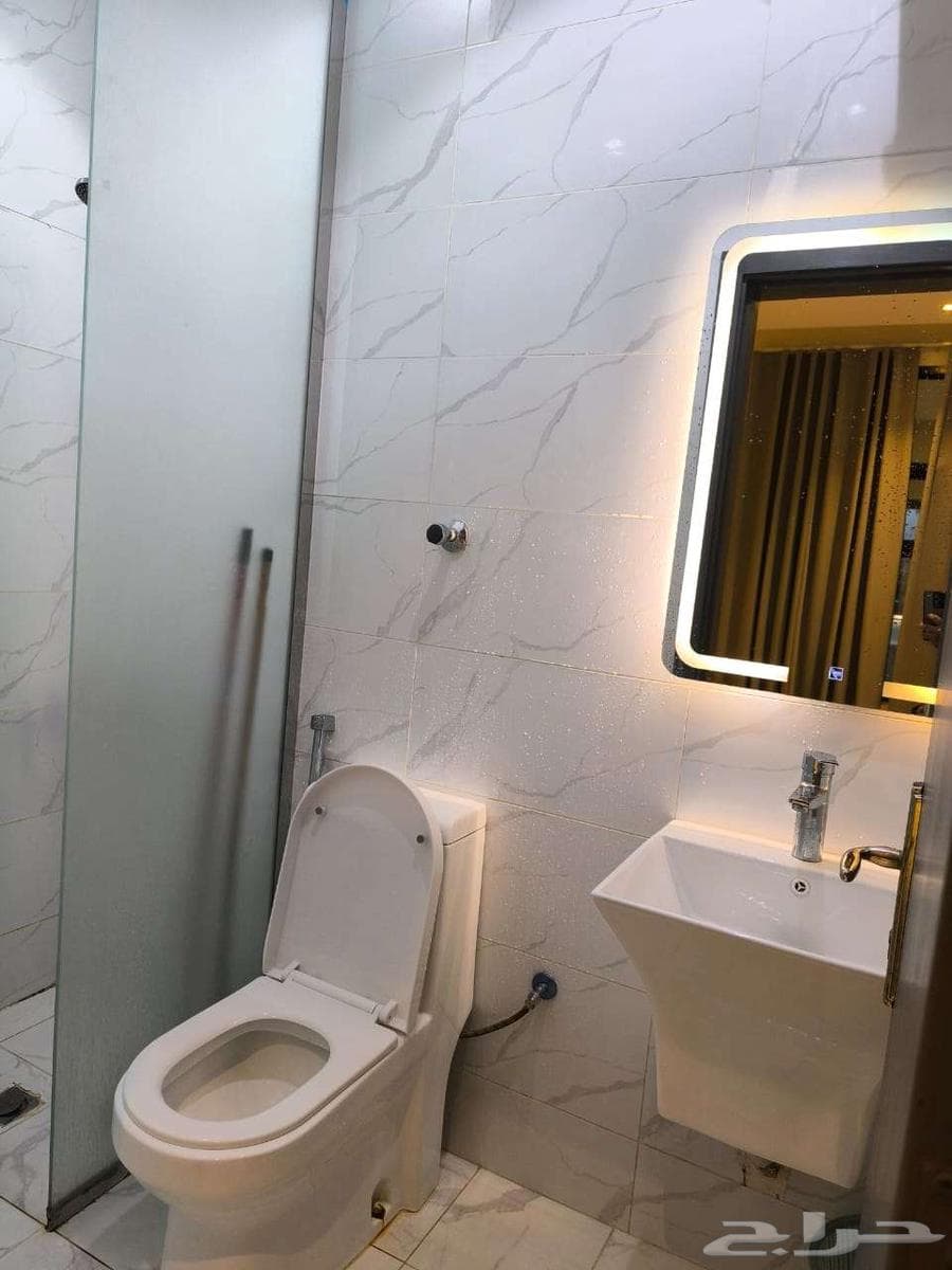 شقة 2 غرف في الفيصلية 4