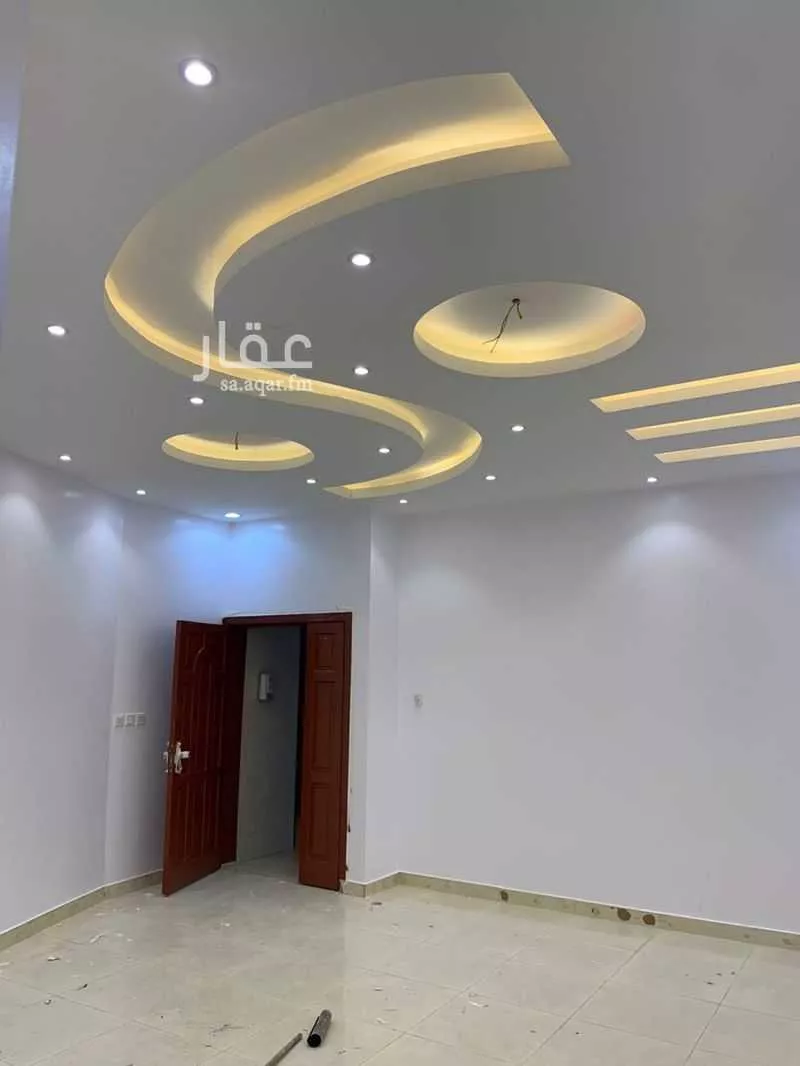 5 bedroom apartment in As Salhiyah 4