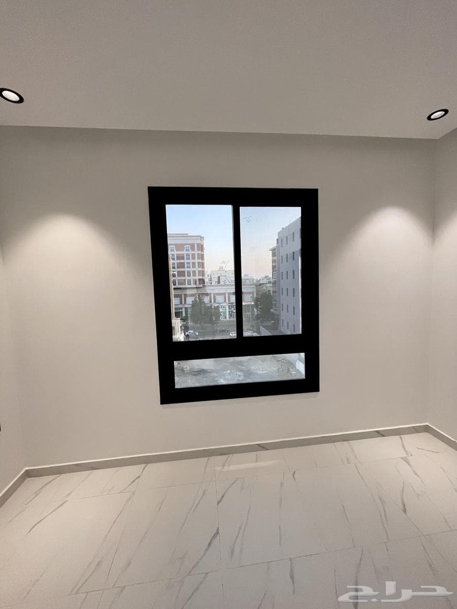 شقة 4 غرف في السلامة 11