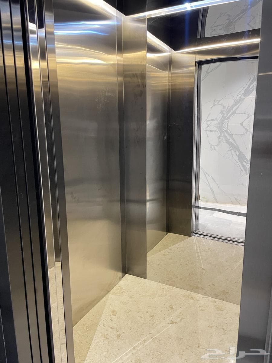 شقة 4 غرف في السلامة 18