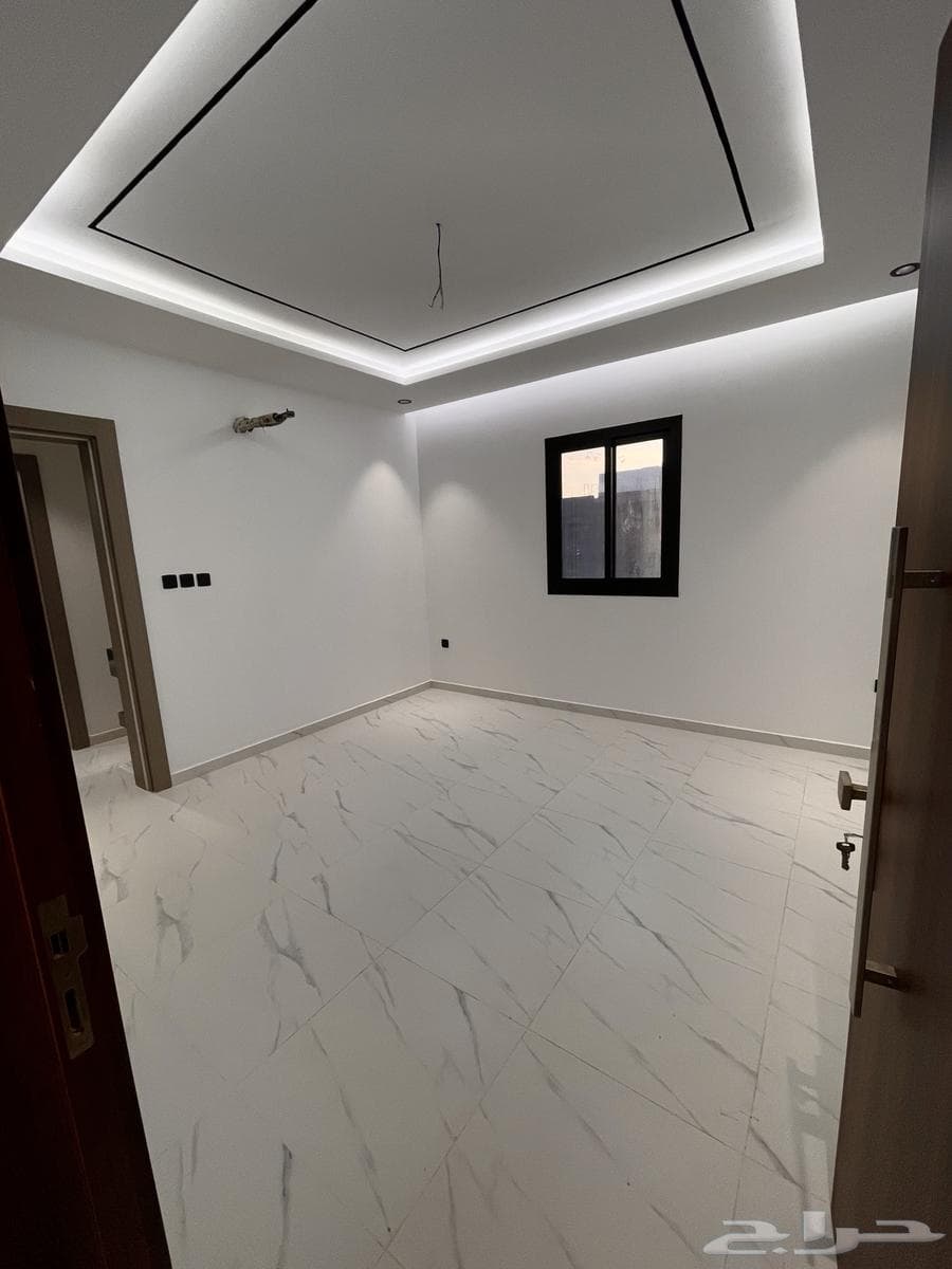 شقة 4 غرف في السلامة 5