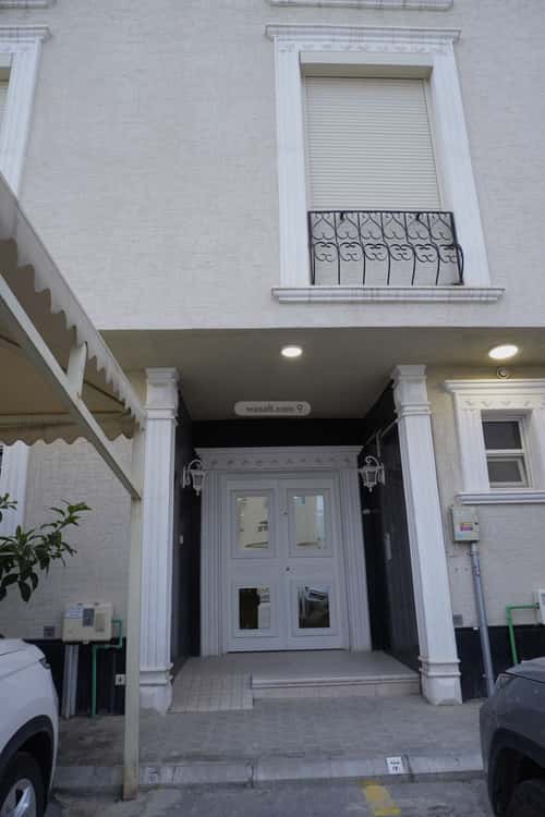 شقة 3 غرف في العارض 5