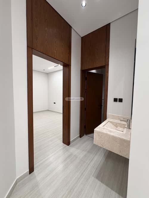 فيلا 8 غرف في المهدية 9