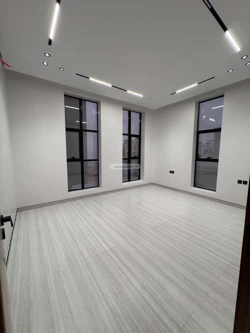 فيلا 7 غرف في المهدية 3