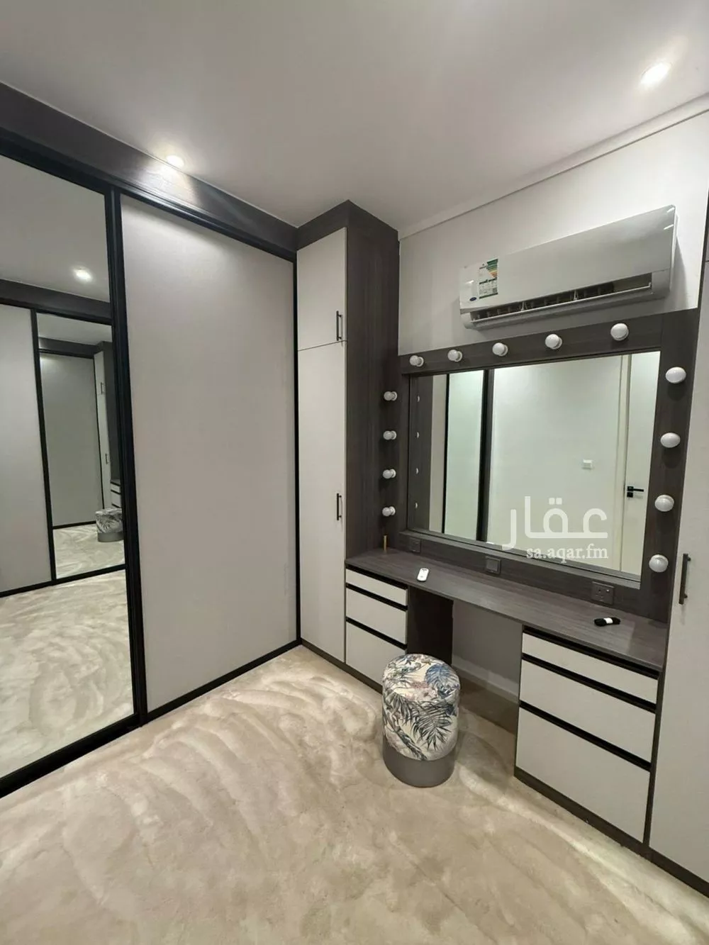 3 bedroom villa in Al Narjis 18