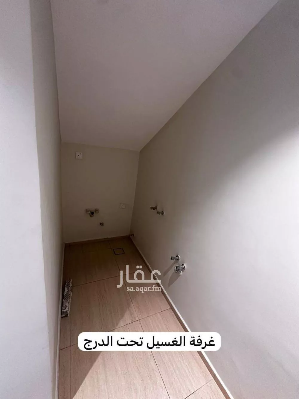 فيلا 3 غرف في العارض 11