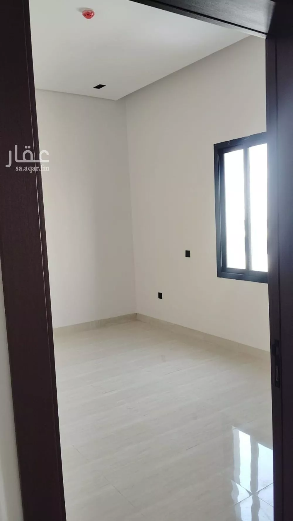 فيلا 3 غرف في العارض 25