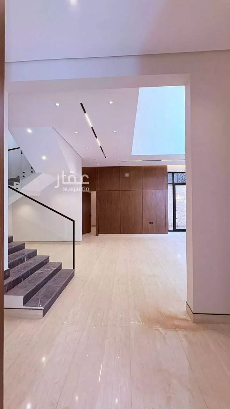 فيلا 5 غرف في المهدية 12