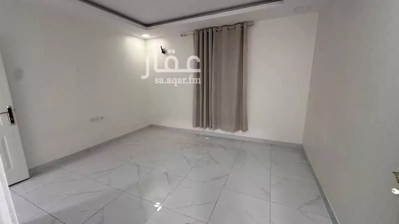 5 bedroom apartment in Ash Shulah 6