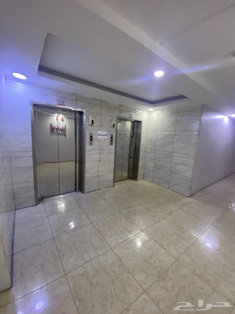 شقة 1 غرف في التعاون 8