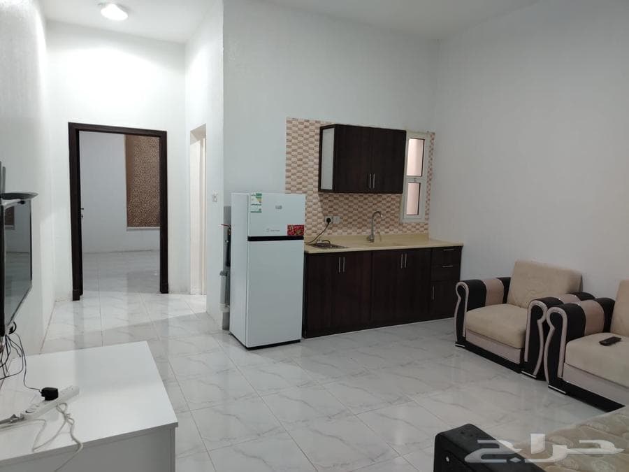 شقة 28 غرف في الريان 1