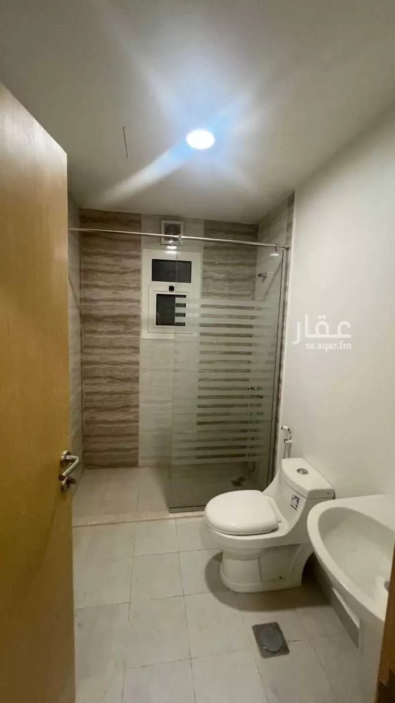 شقة 4 غرف في الفرسان 8