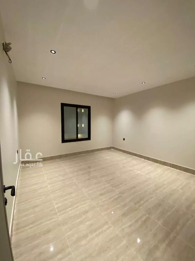 شقة 6 غرف في الندى 3