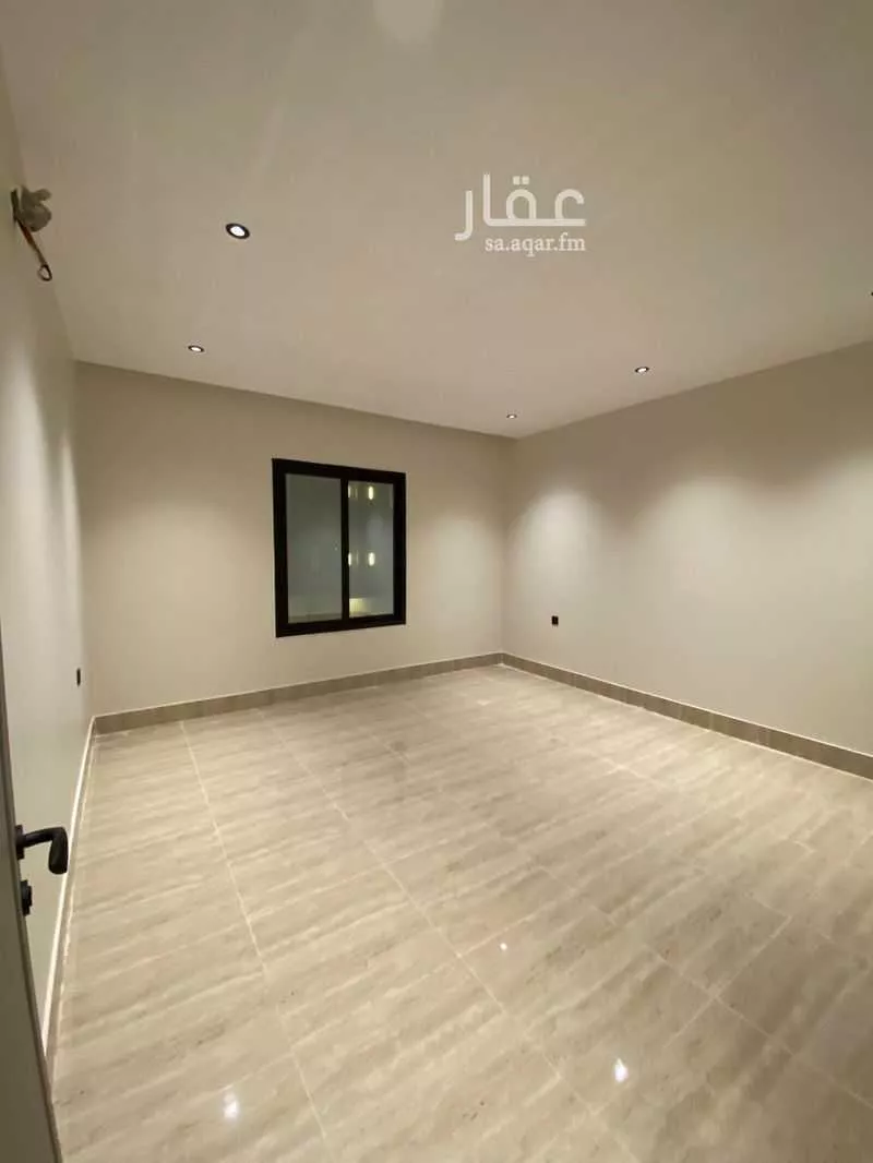 شقة 6 غرف في الندى 3