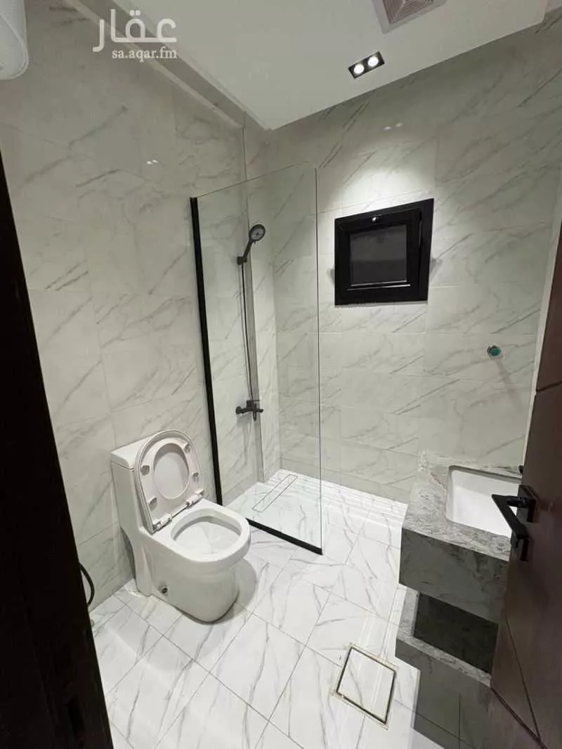 شقة 2 غرف في العليا 17